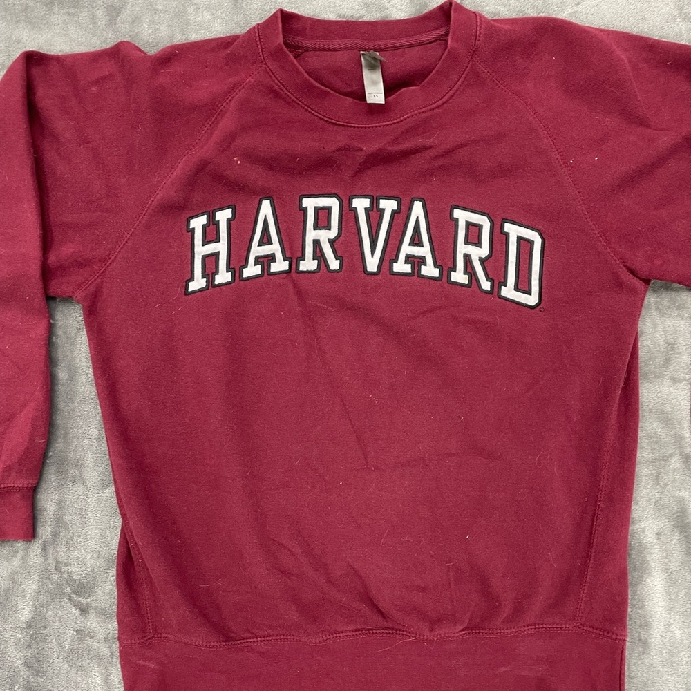Harvard Sweater - Picture 3 of 6